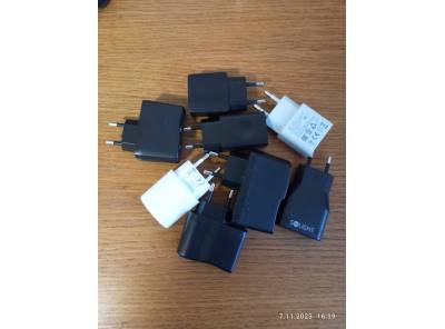 Různé druhy adapteru USB