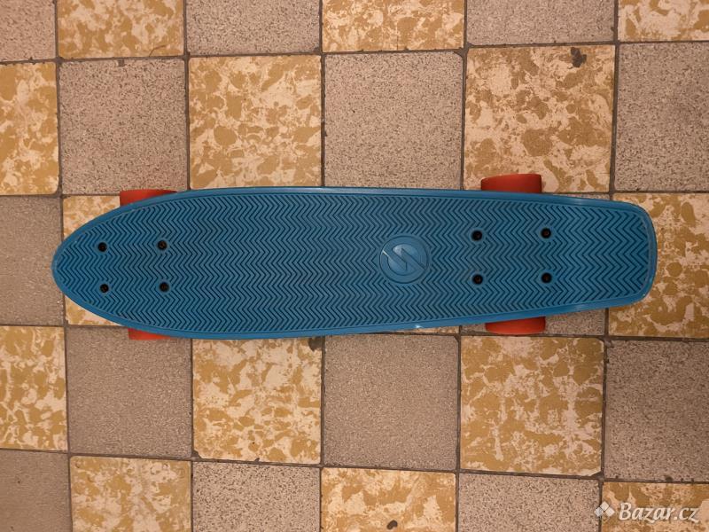Pennyboard oxelo - dětský plastový skateboard