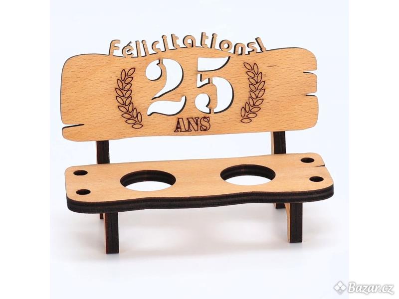 Dekorační lavička ze dřeva na 25 let