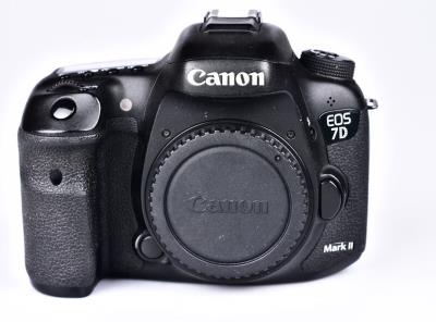 Canon EOS 7D Mark II tělo