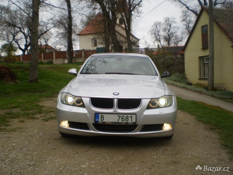 BMW Řada 3 E90 320d 7/2005 XENON
