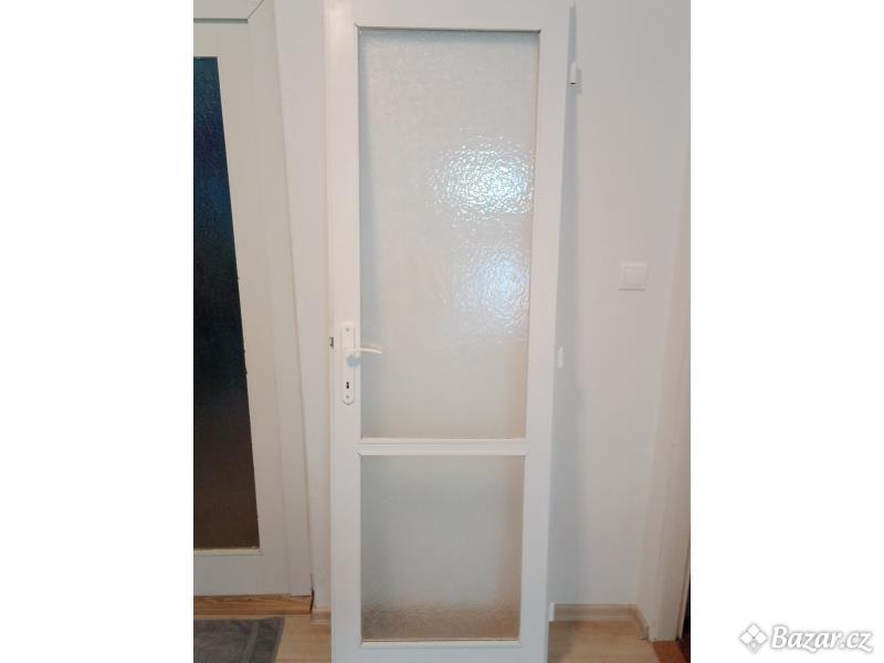 Dřevěné dveře 