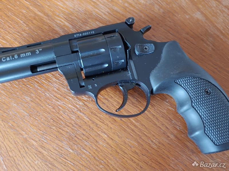 Flobert revolver ATAK Arms 3