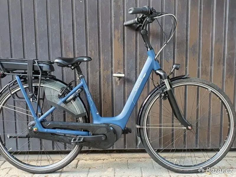 DUTCH E-Bike: Holandské elektrokolo GAZELLE, BOSCH, 400 Wh, 46 cm, 28