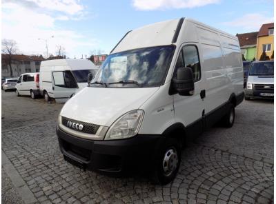 Užitkový vůz Iveco Daily 35C13V 2,3 JTD 93 KW AC, TEMP