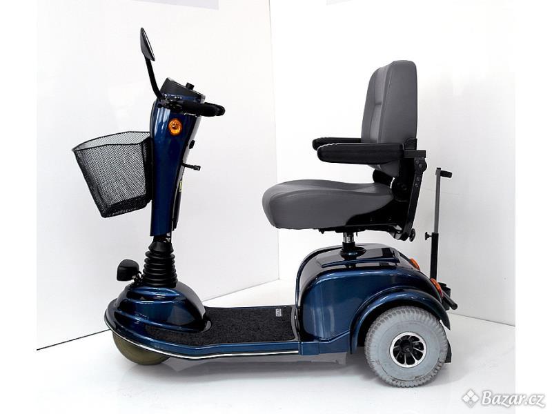 Invalidní tříkolový skútr, vozík pro seniory Sterling Swift - Se zárukou