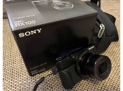 Fotoaparát Sony Cyber-Shot DSC-RX100