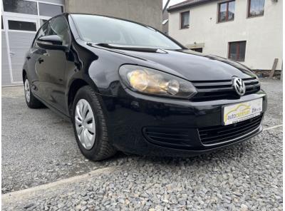 Volkswagen Golf 1,4i 16v 59 Kw ČR!!!