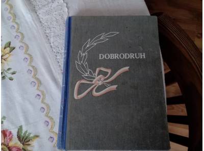 Dobrodruh - historický román