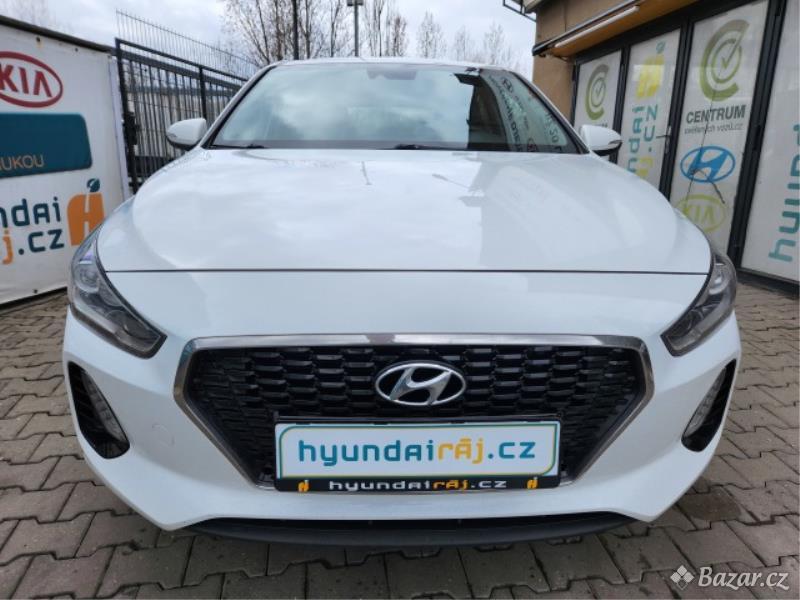 Hyundai i30 1,6 spotř. 5,5l/100km, KLIMA
