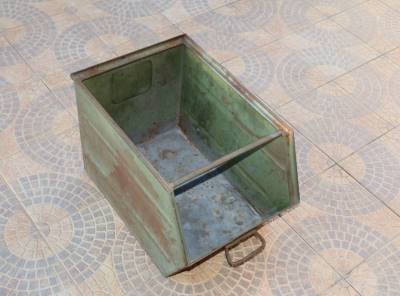 Ocelová bedna / kovový box 380x360x540