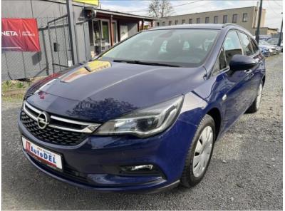 Opel Astra 1,6 CDTi 81kW  Navigace,8xPneu