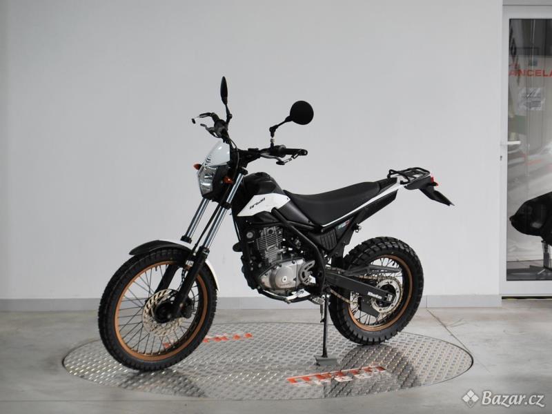 Motocykl Beta Urban 200