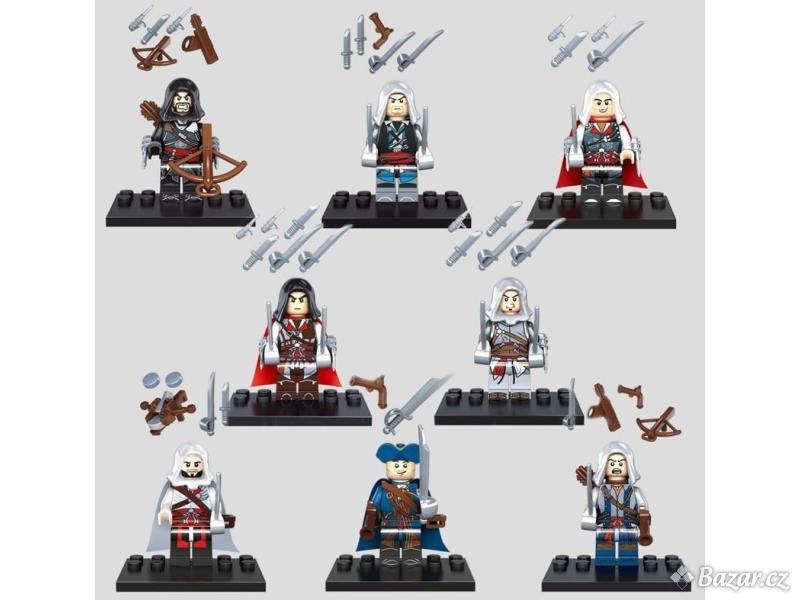8 figurek Assassins Creed + zbraně
