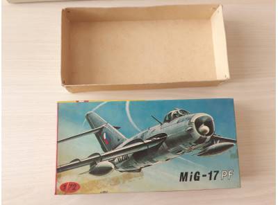  MiG-17 PF KoPro - prázdná krabička ze stavebnice modelu