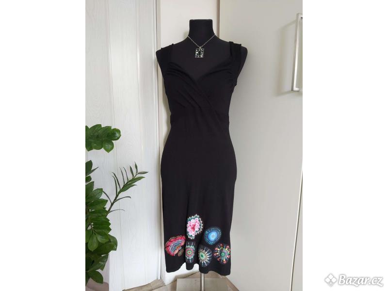  Letní šaty Desiguál černé velikost L odpovídá 40 NOVÉ