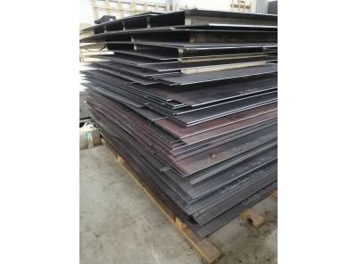 Levné ocelové plechy / hutní materiál 