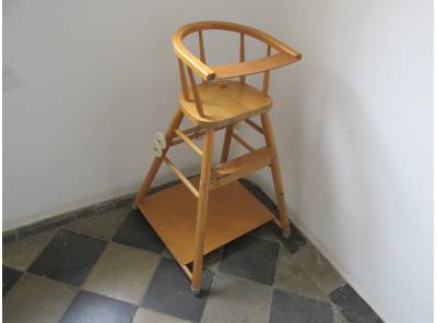 kombinovaná jídelní židlička