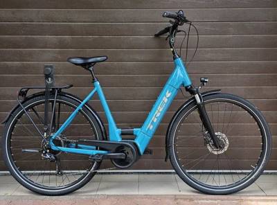 DUTCH E-Bike: Holandské elektrokolo TREK, BOSCH PERFORMANCE 65 Nm, 55 cm, 28