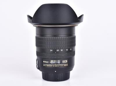 Nikon 12-24 mm f/4,0 G IF-ED AF-S DX ZOOM-NIKKOR