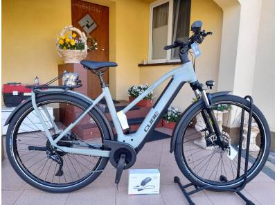 0 km!!!! E-Bike: Elektrokolo CUBE, BOSCH CX 4, 750 Wh, M (54cm), 28