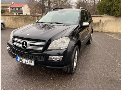 Obrázek k inzerátu: Mercedes-Benz GL 320 , 3.0, SUV, černá metalíza