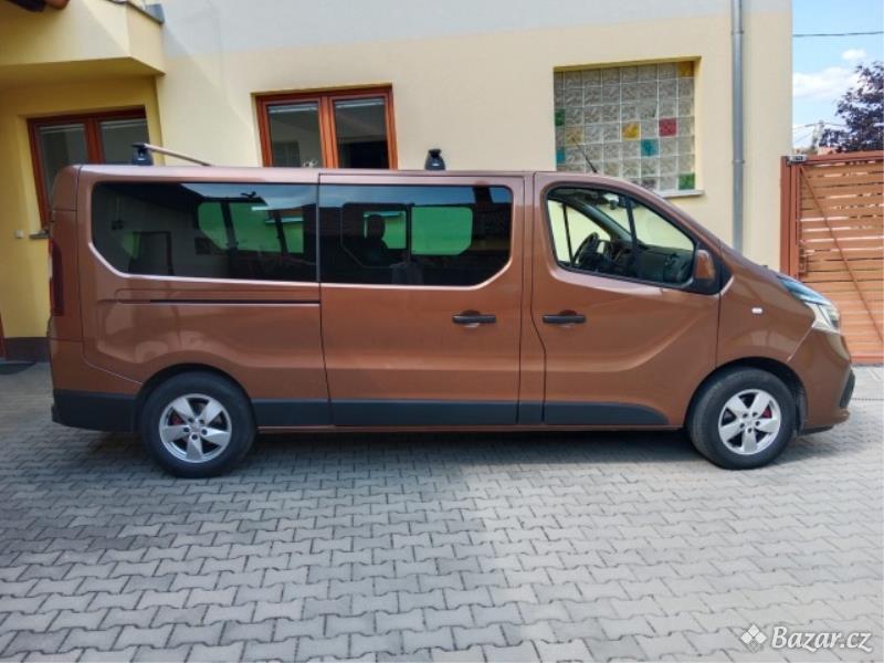 Užitkový vůz Renault Trafic 2.0 dCi, ČR, 8 MÍST