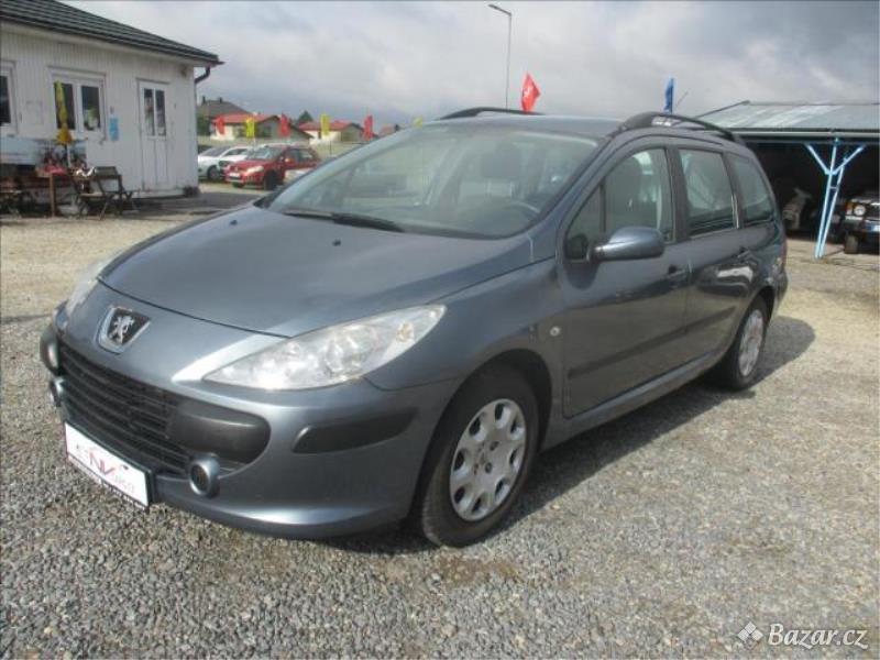 Peugeot 307 1,4 16V 90k XR Tažné