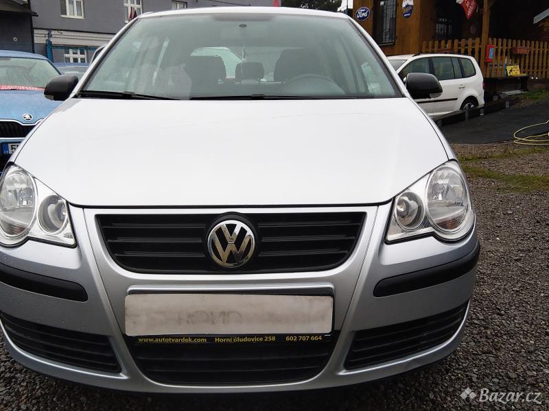 VOLKSWAGEN Polo 1,4i 16V Trendline Plus