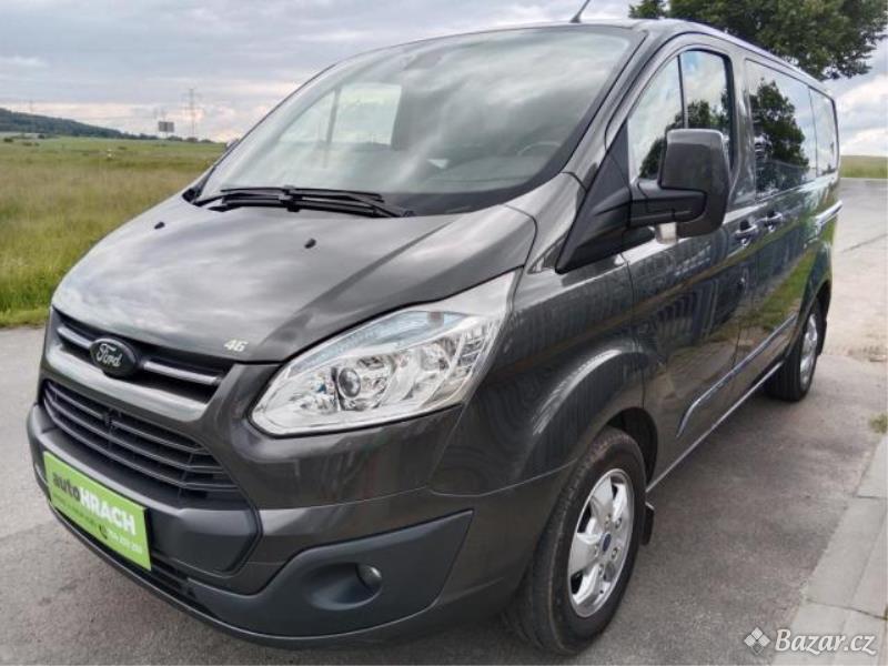 Užitkový vůz Ford Tourneo Custom 2.2 TDCi 6 MÍST TAŽNÉ