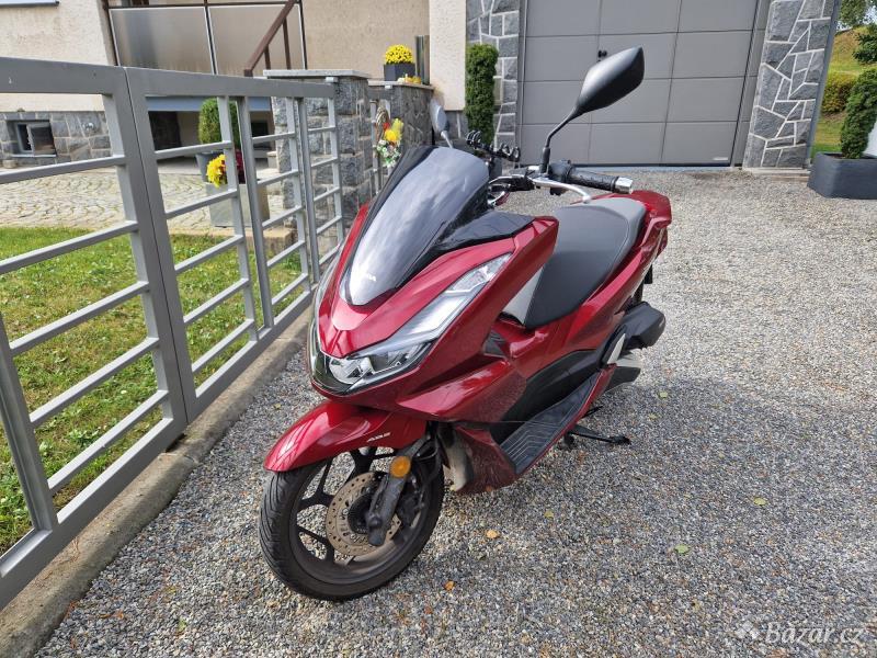 Skútr HONDA PCX 125