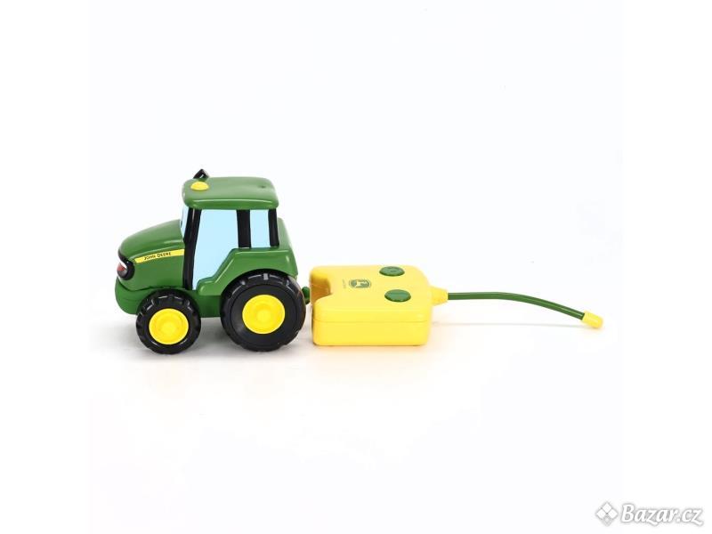 Traktor Tomy John Deere na ovládání