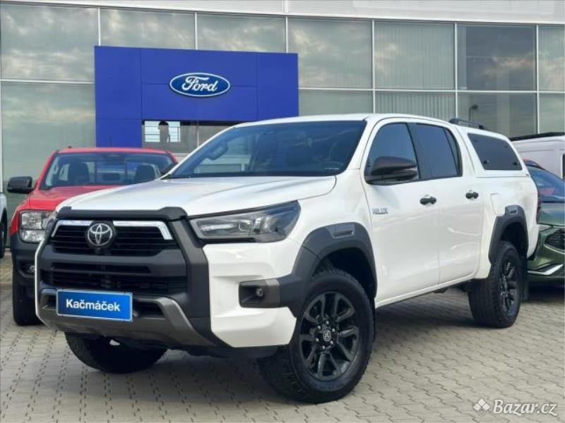 Toyota Hilux 2,8 D-4D MHEV 4x4 Invincible