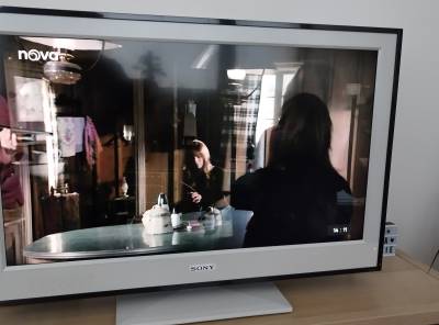 Obrázek k inzerátu: Prodám TV Sony Bravia+ set top box Tesla